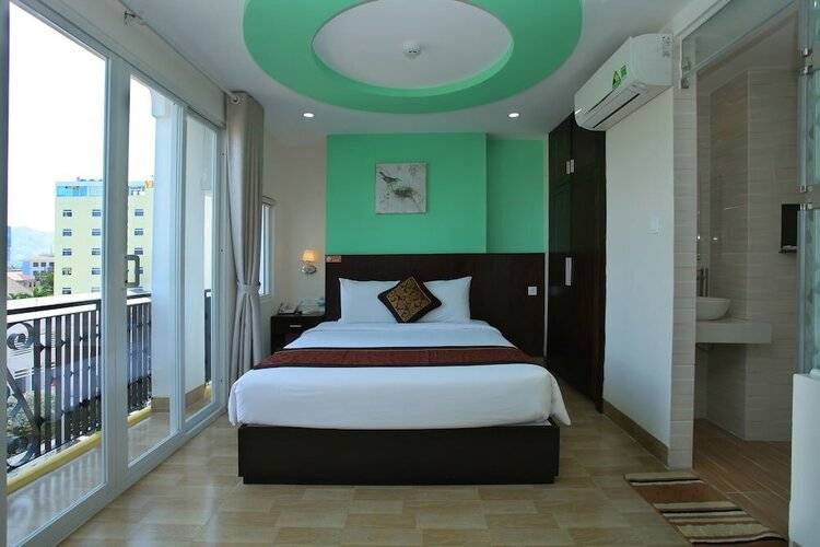 Melyna Hotel