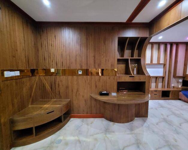 Camphor Hotel