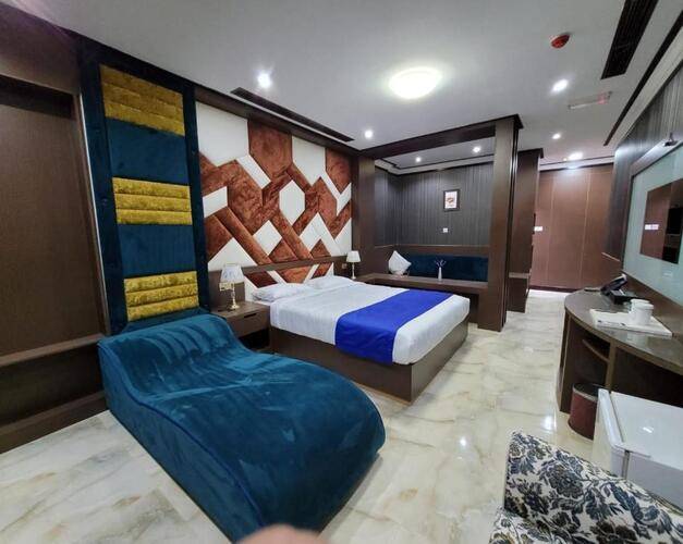 Camphor Hotel