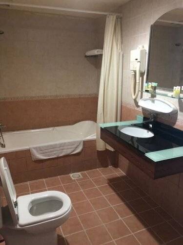 Julphar Hotel