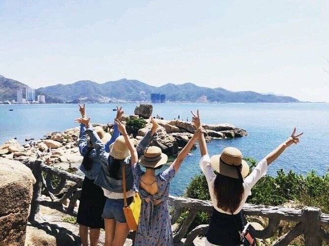 HQH Sea View Apartment