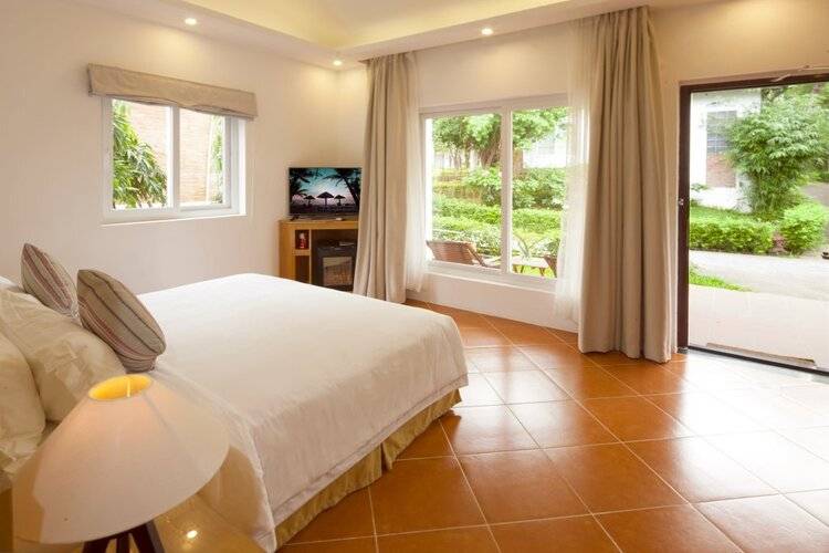 Famiana Green Villa