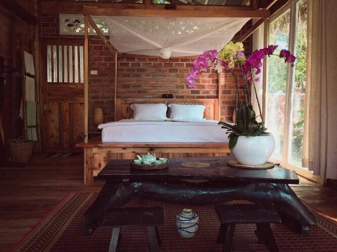 Bamboo Cottages