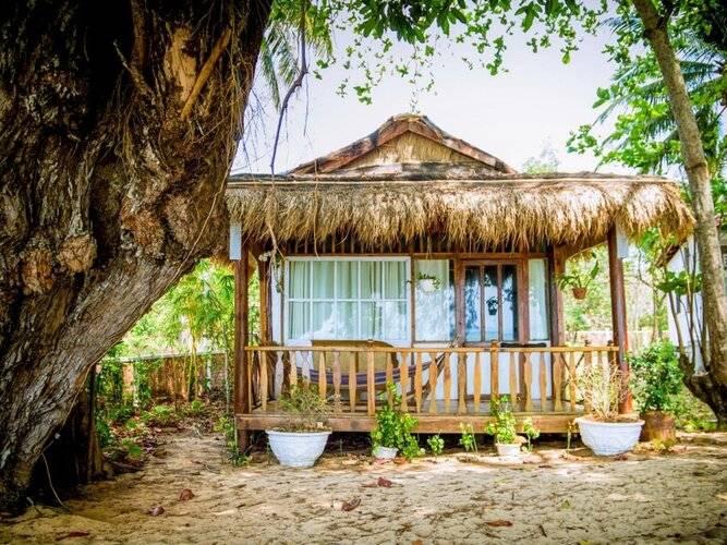 Bamboo Cottages