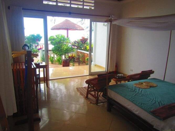 Bamboo Cottages