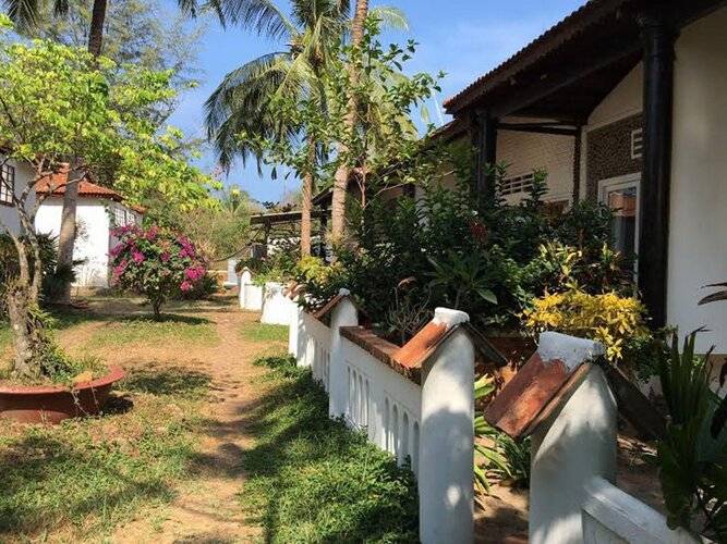 Bamboo Cottages