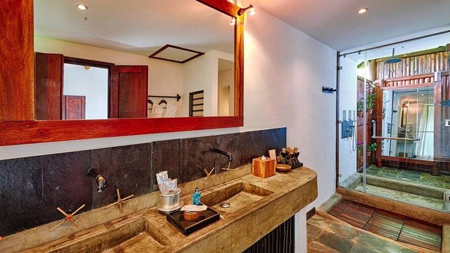 Chen Sea Resort & Spa