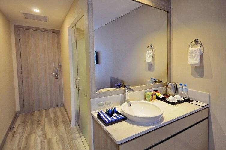 The Mcr Luxury Nha Trang Hotel
