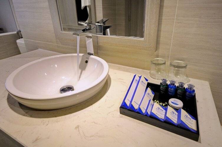 The Mcr Luxury Nha Trang Hotel