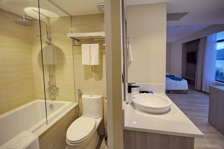The Mcr Luxury Nha Trang Hotel