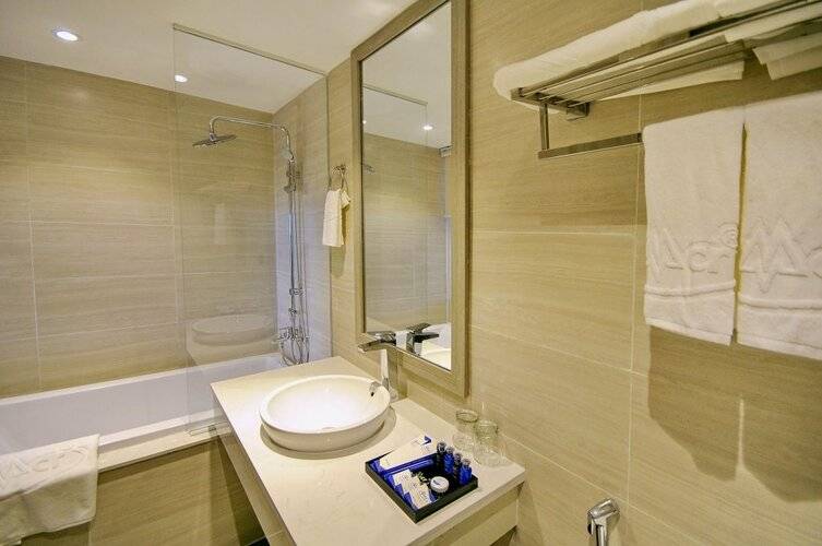 The Mcr Luxury Nha Trang Hotel