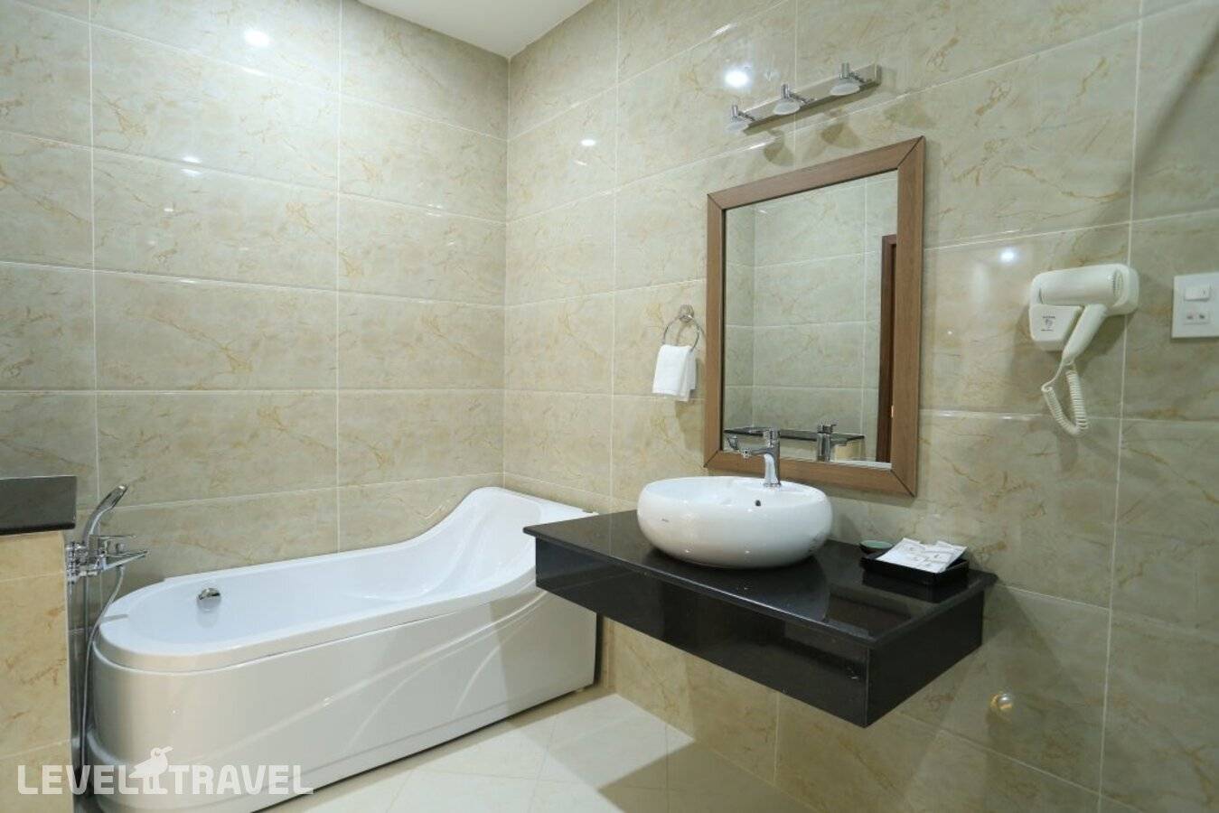 фотографии отеля Phung Hung Boutique Hotel в Вьетнам(Фукуок) - фото №13