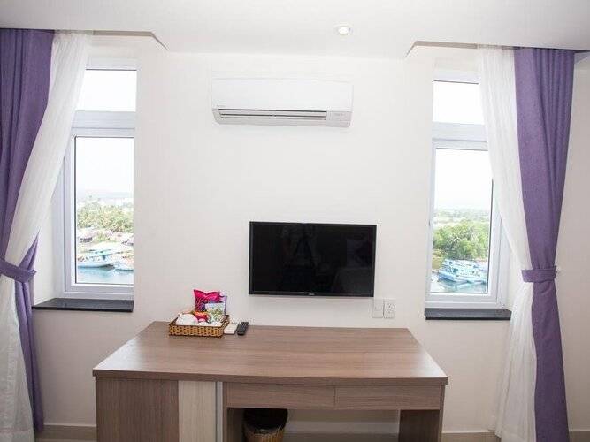 Blue Sky Phu Quoc Hotel