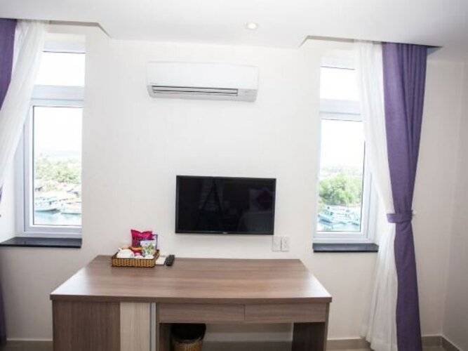 Blue Sky Phu Quoc Hotel