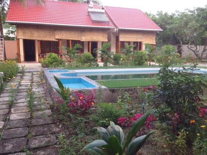 Thuy Van Bungalow 2★, Фукуок