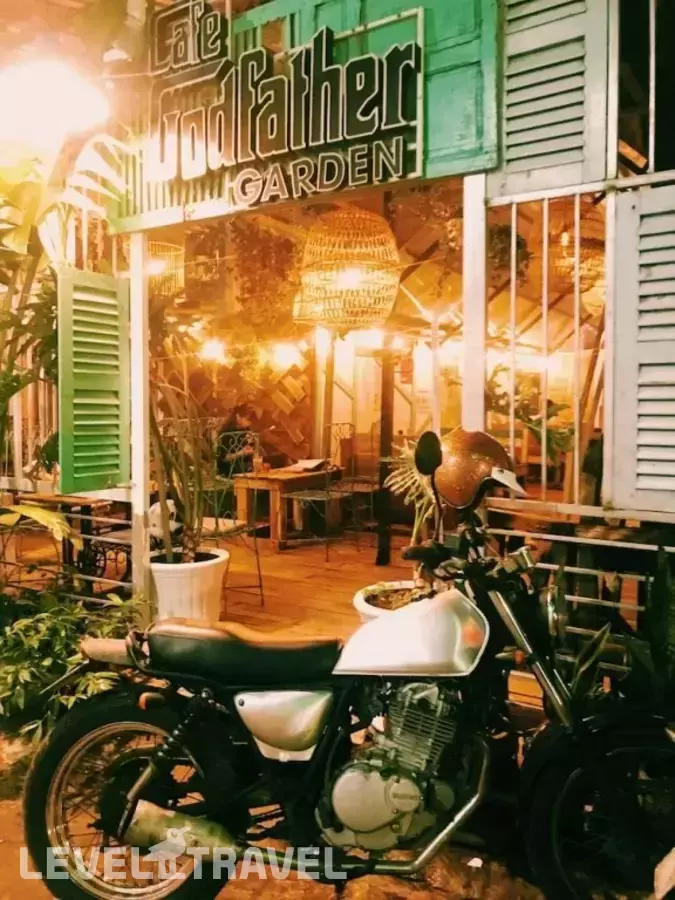 Hostel The God Father