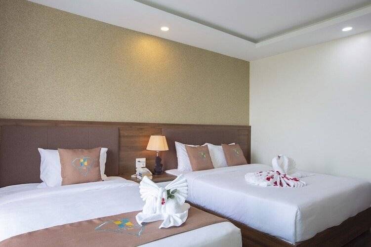 Night Sea Hotel