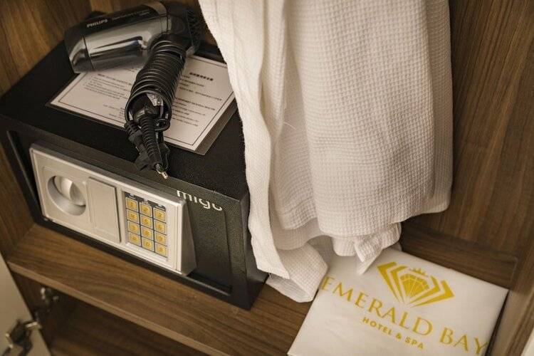 Emerald Bay Nha Trang Hotel and Spa