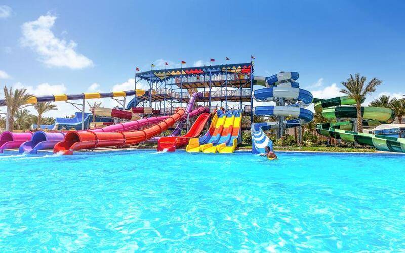 Hawaii Riviera Club Aqua Park
