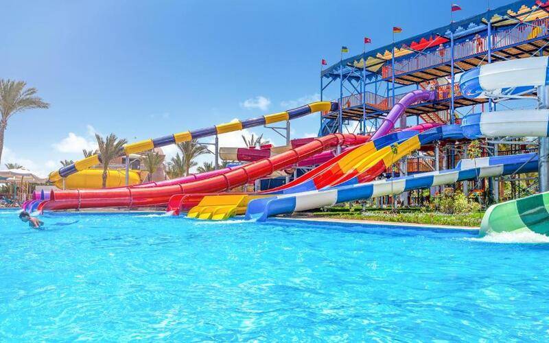 Hawaii Riviera Club Aqua Park