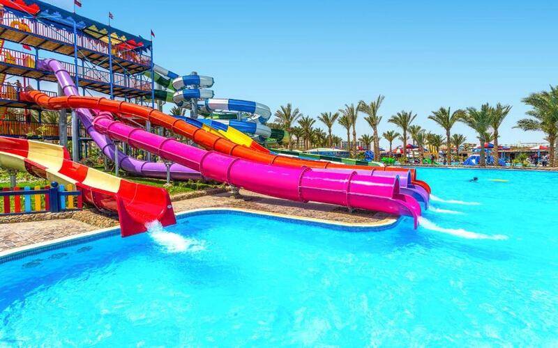 Hawaii Riviera Club Aqua Park