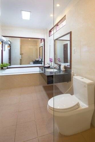 Sunny Beach Resort and Spa