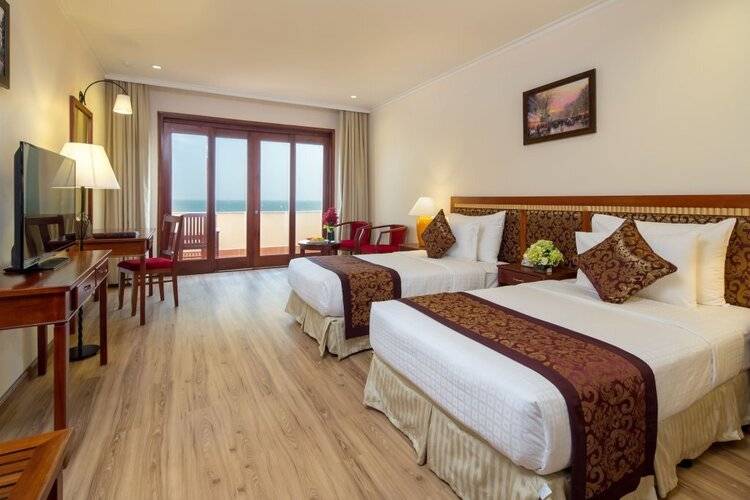 Sunny Beach Resort and Spa