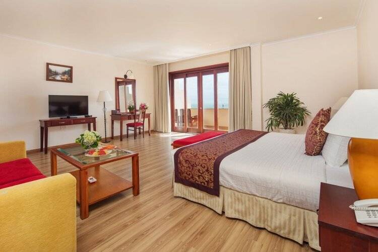 Sunny Beach Resort and Spa