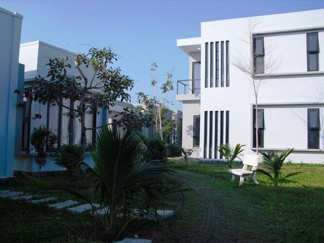 Van Nguyen Minihouse