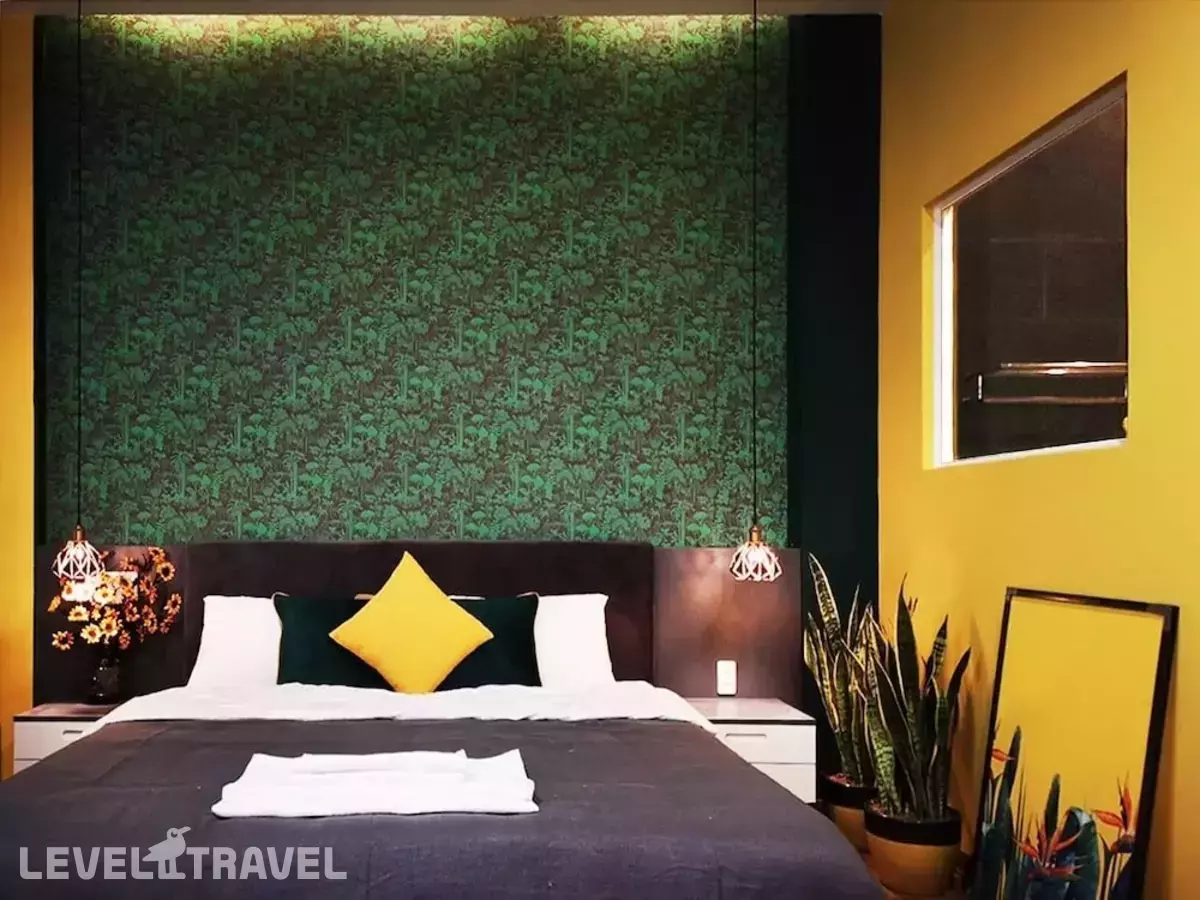 Benzen Boutique Stays Hostel and Apartment