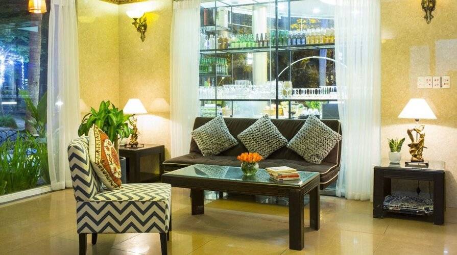 Cocochine - a VIE collection