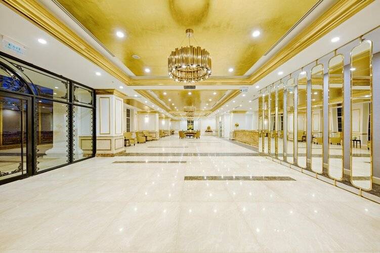 Danang Golden Bay
