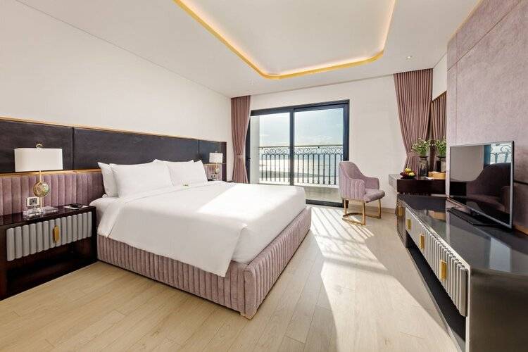 Danang Golden Bay