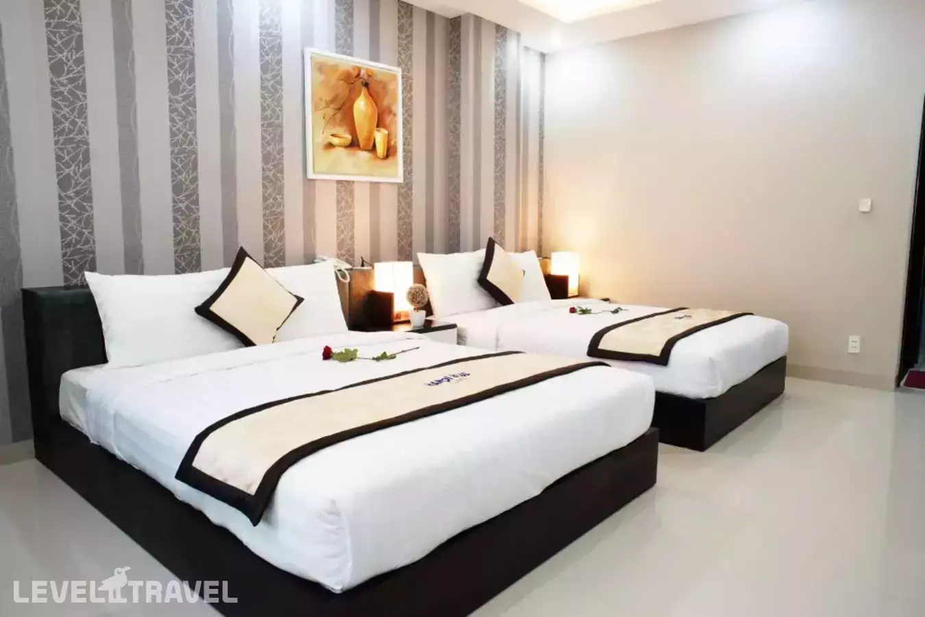 Hanoi Blue Hotel - The Water Front