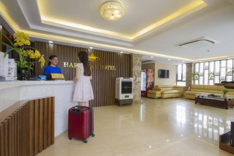 Happy Sky Hotel
