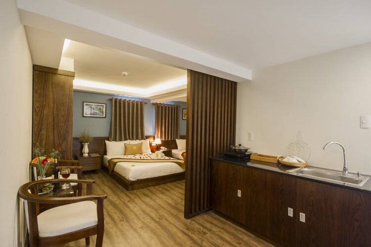 Happy Sky Hotel