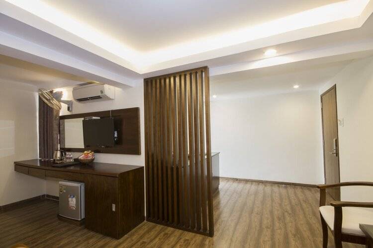 Happy Sky Hotel