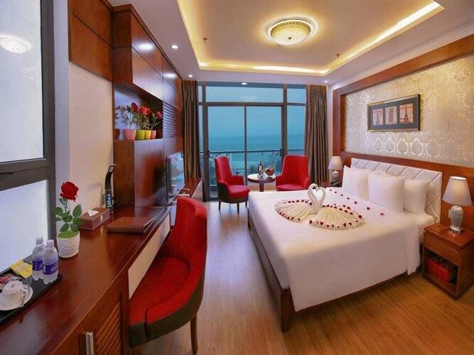 Le Hoang Beach Hotel