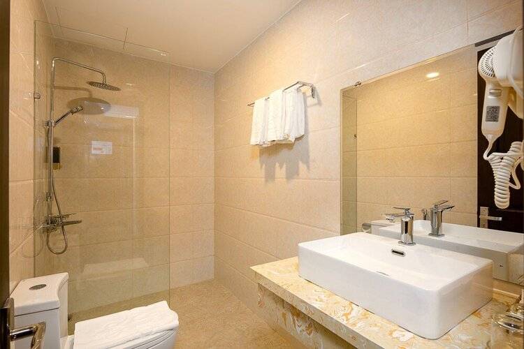 Roliva Hotel & Apartment Danang