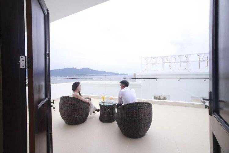 Tuyet Son Hotel