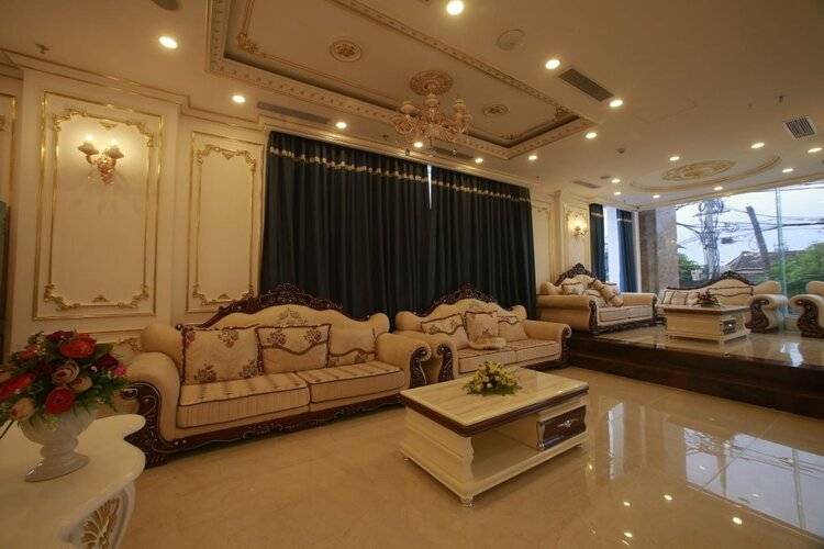 Tuyet Son Hotel