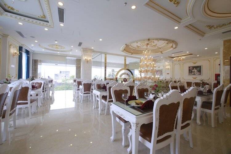 Tuyet Son Hotel