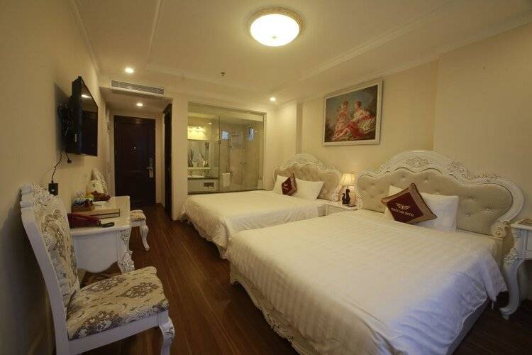 Tuyet Son Hotel