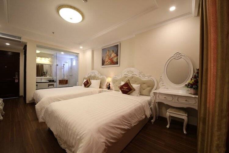 Tuyet Son Hotel