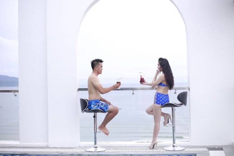 Tuyet Son Hotel