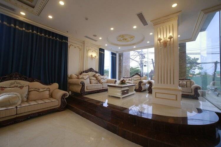 Tuyet Son Hotel