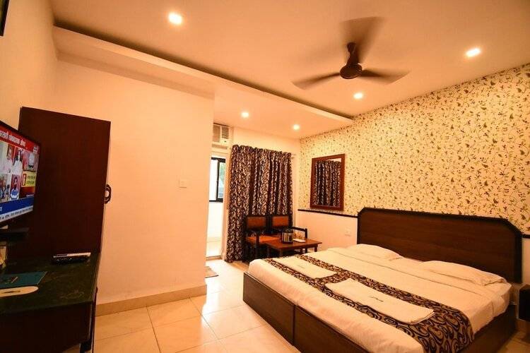Hotel Campal