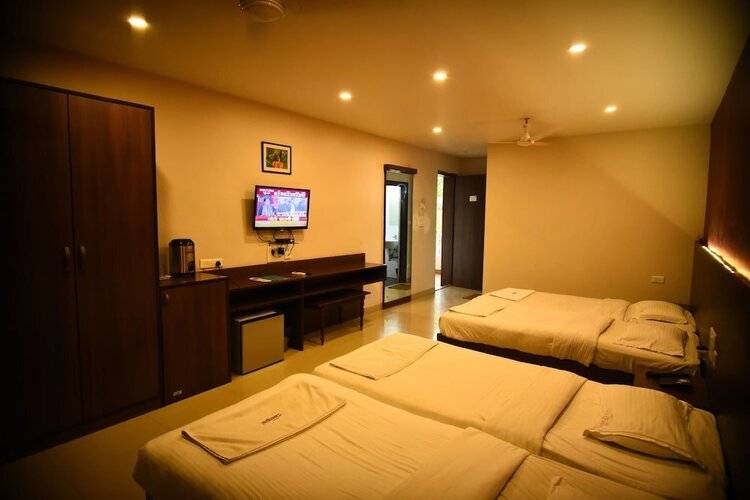 Hotel Campal