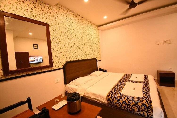 Hotel Campal