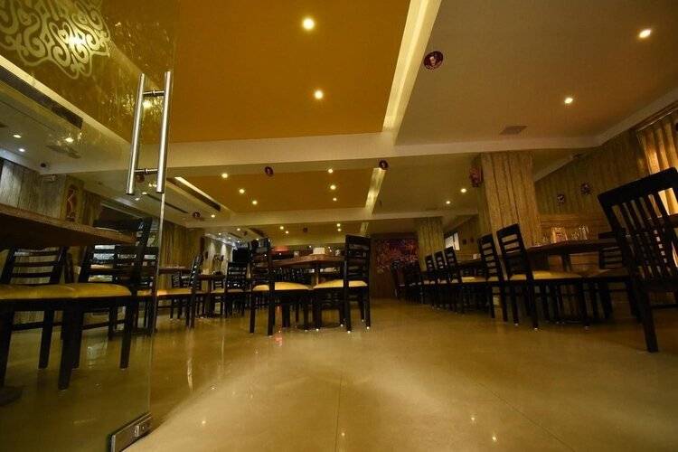 Hotel Campal